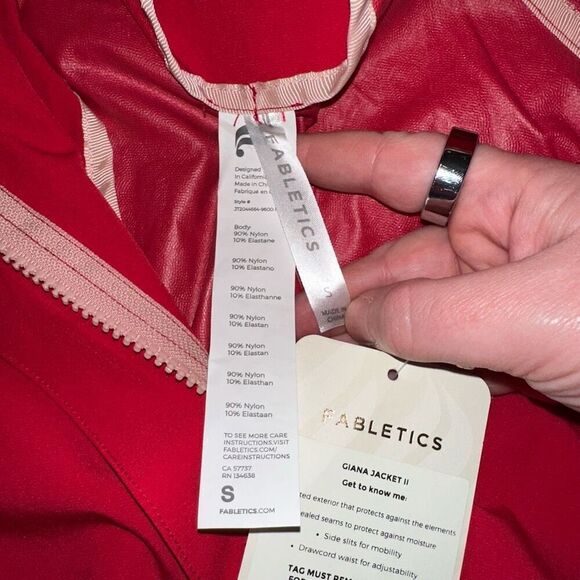 Fabletics Women’s Gianna II Water Resistant Jacket Red Small NWT - Picture 7 of 12